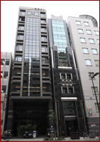 事務所ビル外観