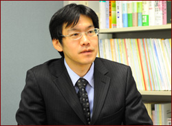 大西弁護士